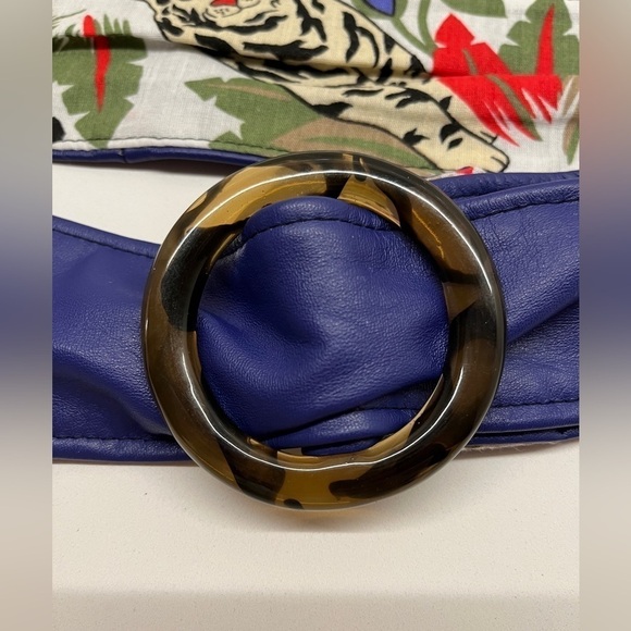 URBAN RENEWAL Faux Leather Purple Adjustable Belt Round Buckle Retro 80's Look - Picture 4 of 11